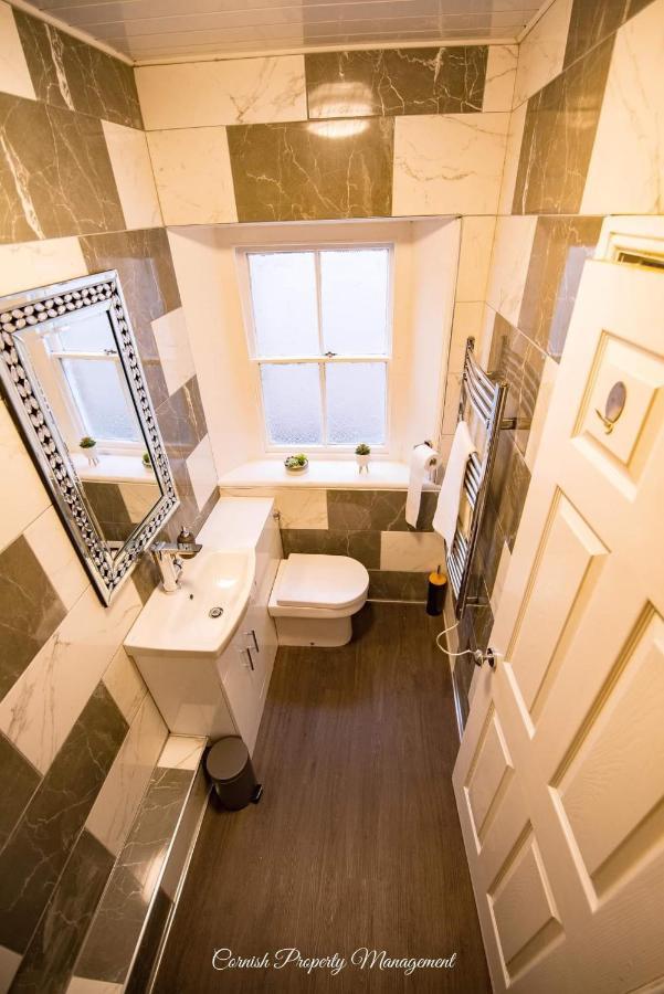 River Street Apartments トルーロー エクステリア 写真