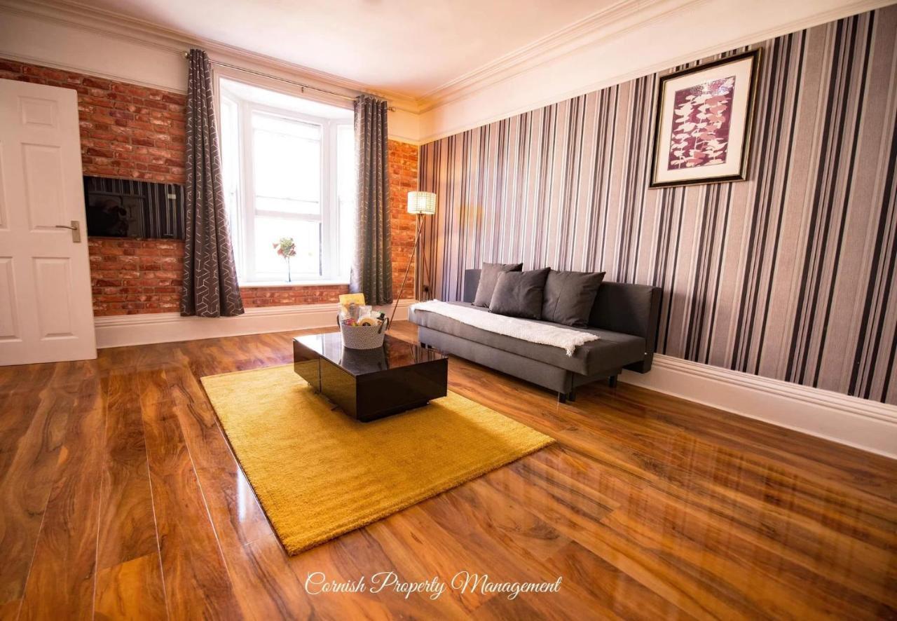 River Street Apartments トルーロー エクステリア 写真